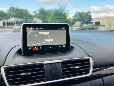 2015 Mazda MAZDA3 i Touring