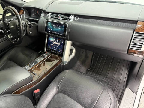 2020 Land Rover Range Rover P525 HSE