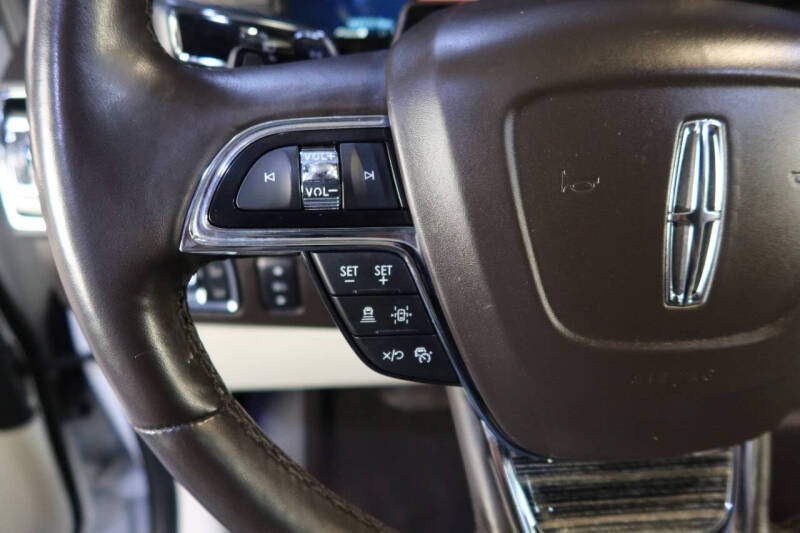 2022 Lincoln Navigator Black Label