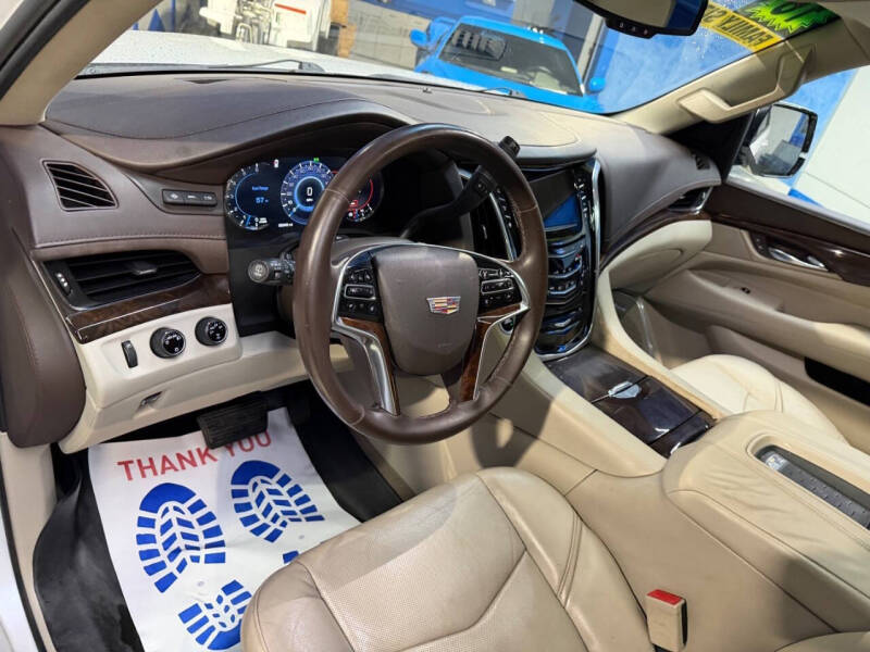 2016 Cadillac Escalade Premium Collection