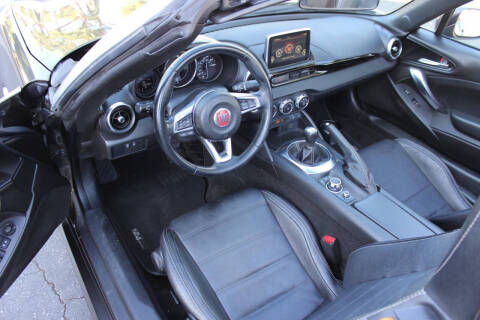 2017 FIAT 124 Spider Lusso