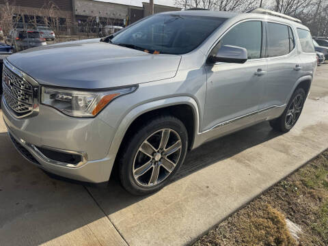 2017 GMC Acadia Denali