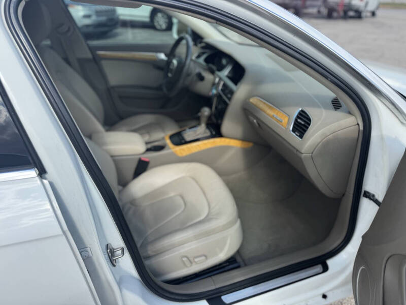 2009 Audi A4 2.0T quattro Prestige