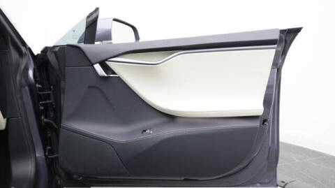2020 Tesla Model S Performance