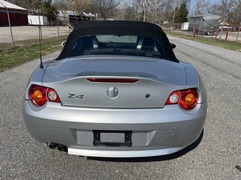2004 BMW Z4 2.5i