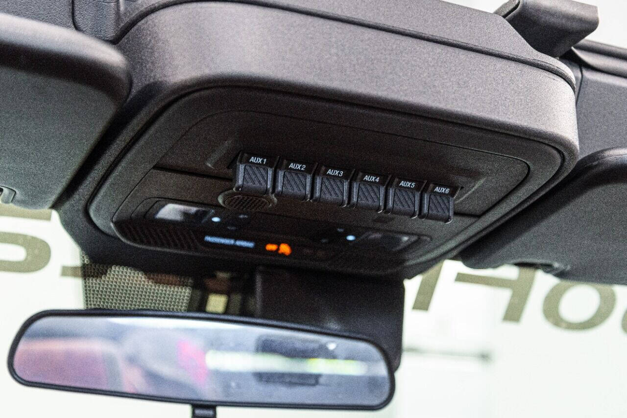 2023 FORD Bronco SUV / Crossover - $69,999