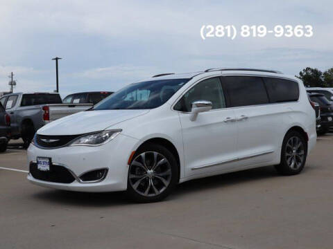 2017 Chrysler Pacifica for sale at BIG STAR CLEAR LAKE - USED CARS in Houston TX