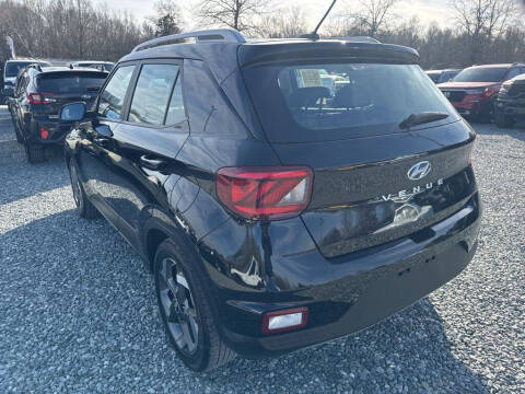 2024 Hyundai Venue SEL