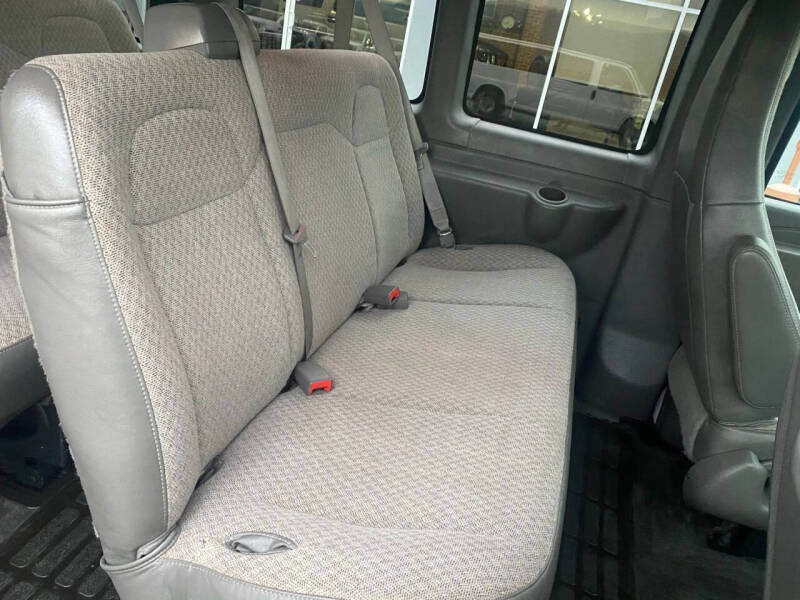 2016 Chevrolet Express LT 3500