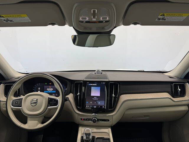 2022 Volvo XC60 Recharge T8 Inscription