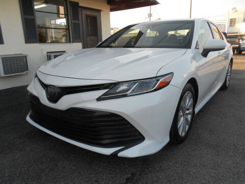 2018 Toyota Camry LE