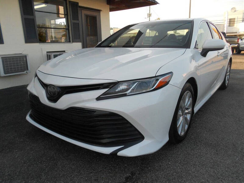 2018 Toyota Camry LE
