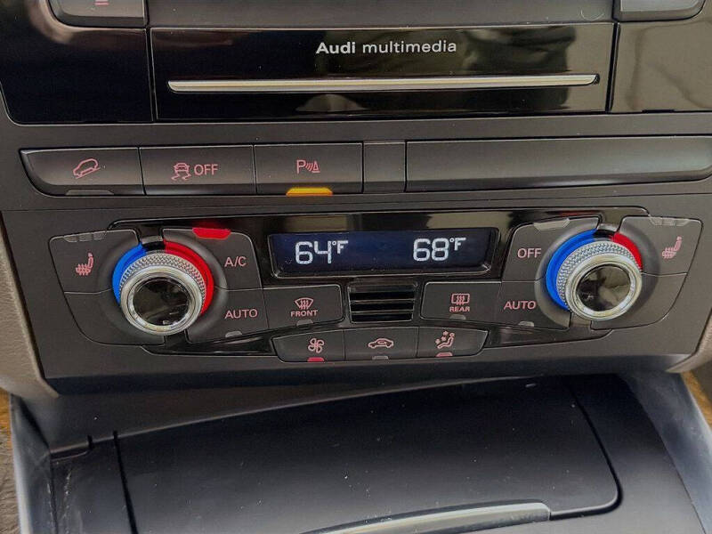 2015 Audi Q5 2.0T quattro Premium Plus