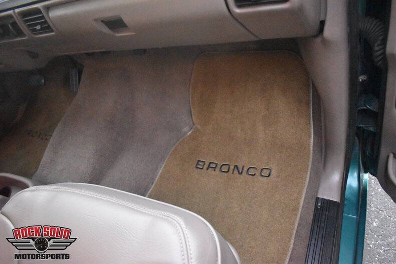 1996 Ford Bronco