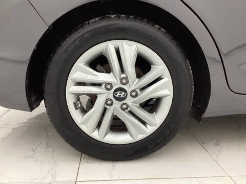 2020 Hyundai Elantra