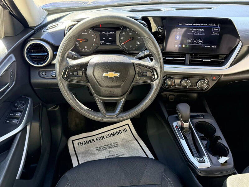 2024 Chevrolet Trax LS