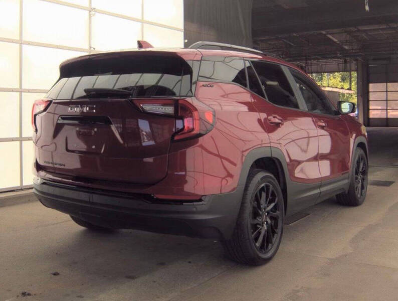 2024 GMC Terrain SLE