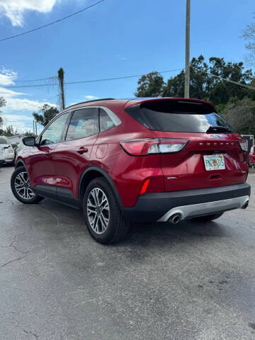 2020 Ford Escape SEL