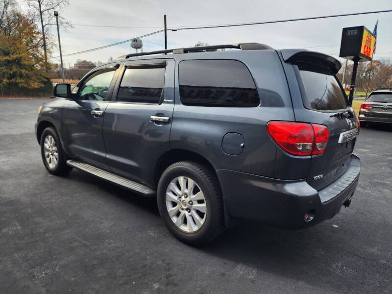 2008 Toyota Sequoia Platinum photo 10