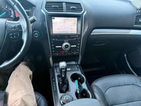 2018 Ford Explorer Sport