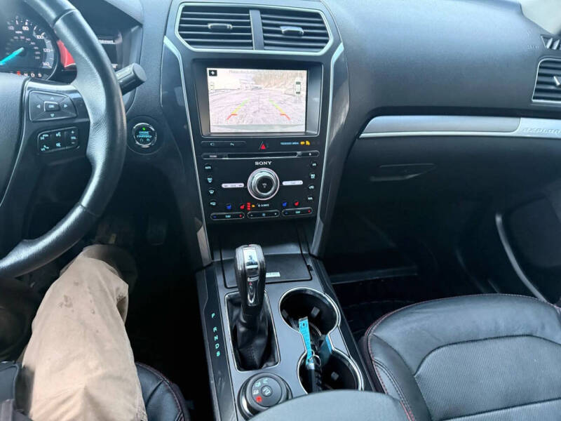 2018 Ford Explorer Sport