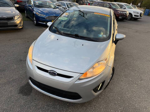 2012 Ford Fiesta SE