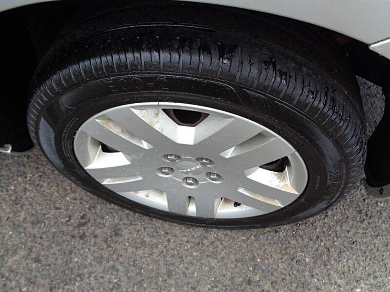 2012 Dodge Avenger SE