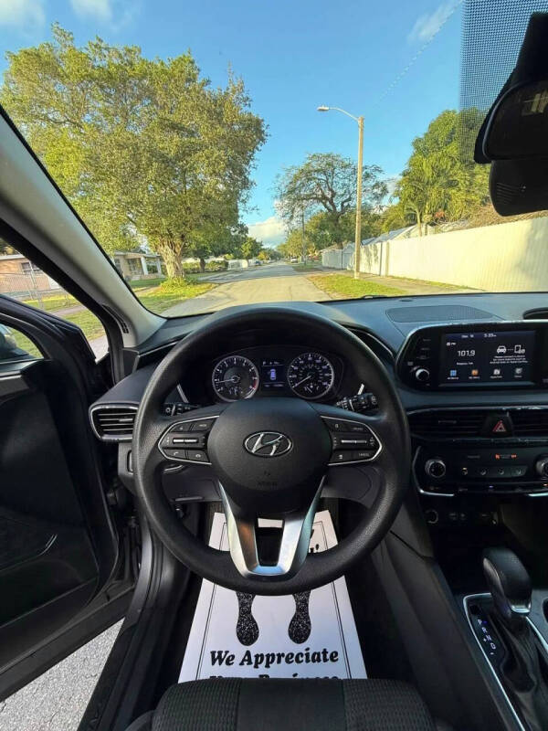 2019 Hyundai Santa Fe SE 2.4L