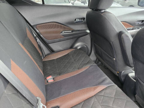 2018 Nissan Kicks SR