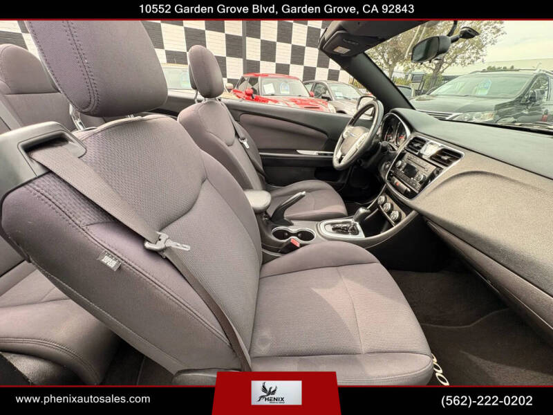 2014 Chrysler 200 Touring