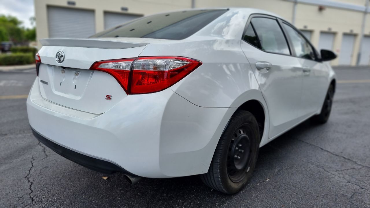 2016 Toyota Corolla  - $9,900