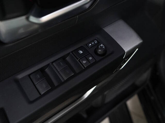 2025 Toyota Sequoia Platinum