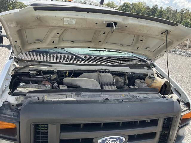 2010 Ford E-Series E-250