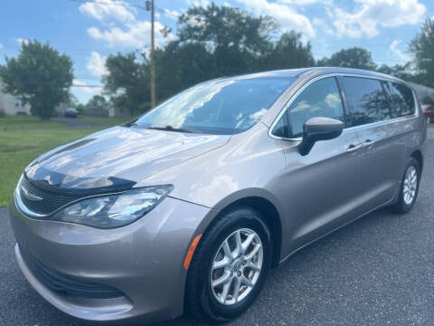 2017 Chrysler Pacifica LX