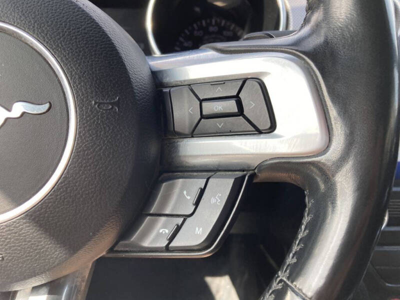 2020 Ford Mustang EcoBoost