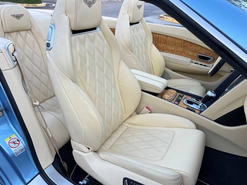 2015 Bentley Continental 20