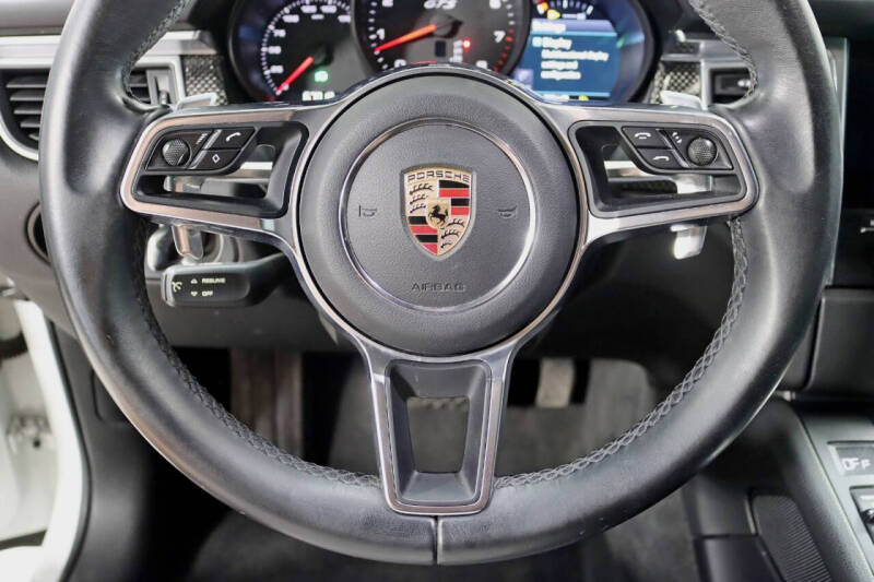 2017 Porsche Macan GTS