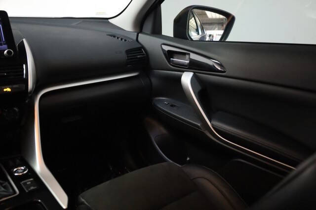 2023 Mitsubishi Eclipse Cross SE