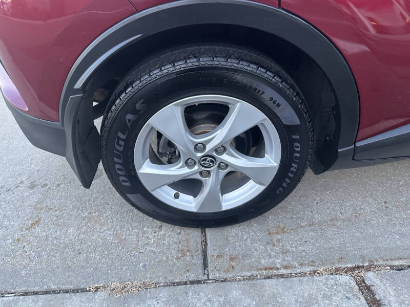 2018 Toyota C-HR XLE Premium