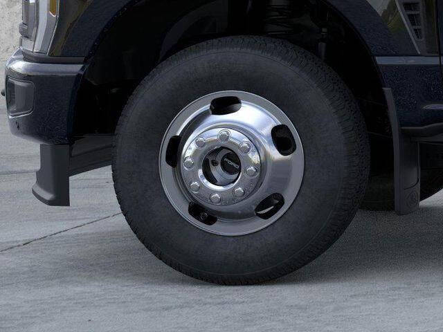 2025 Ford F-350 Super Duty Platinum