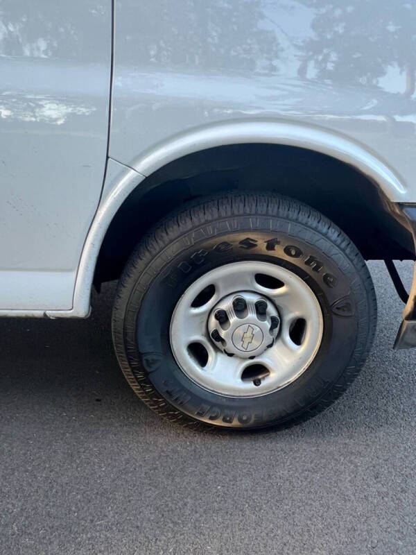 2021 Chevrolet Express 2500