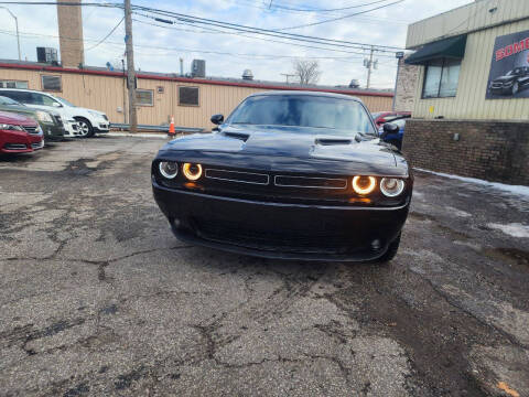 2022 Dodge Challenger SXT