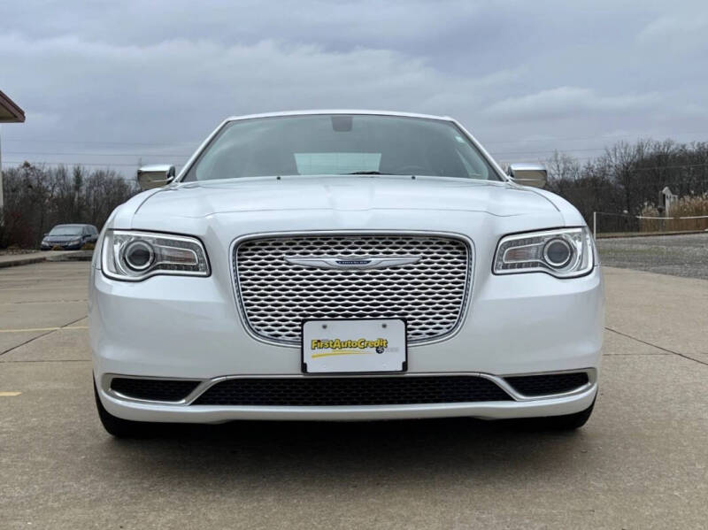 2020 Chrysler 300 Touring