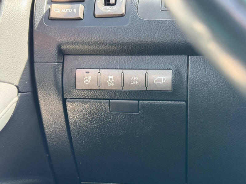 2011 Lexus LX 570