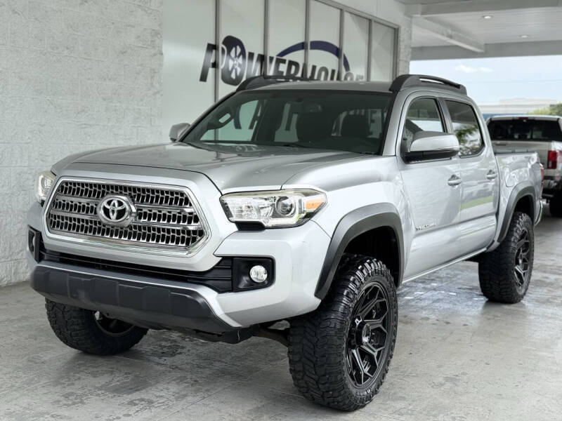 Used 2017 Toyota Tacoma TRD Off Road with VIN 3TMCZ5AN1HM044592 for sale in Tampa, FL
