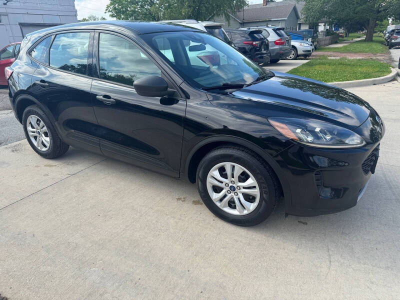 2020 Ford Escape S