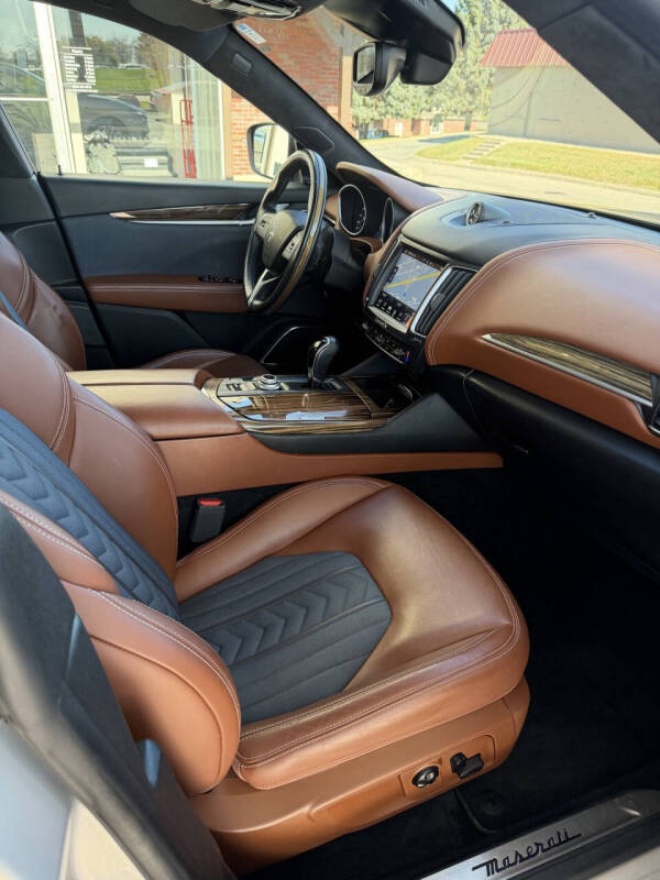 2018 Maserati Levante GranLusso