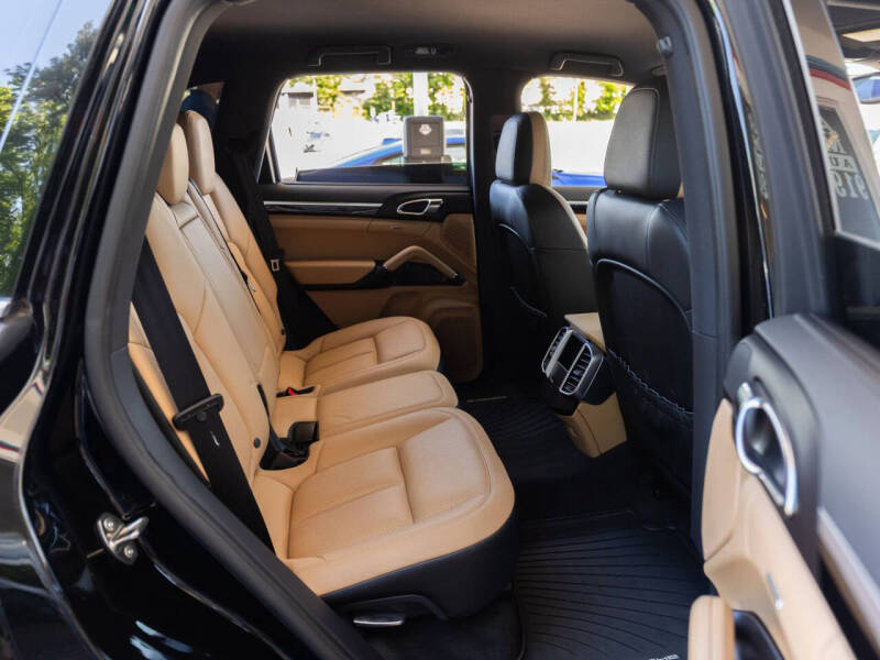 2016 Porsche Cayenne