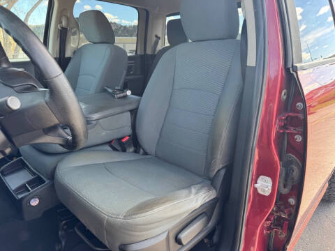 2013 RAM 1500 SLT
