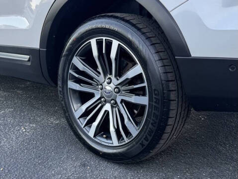 2017 Ford Explorer Platinum